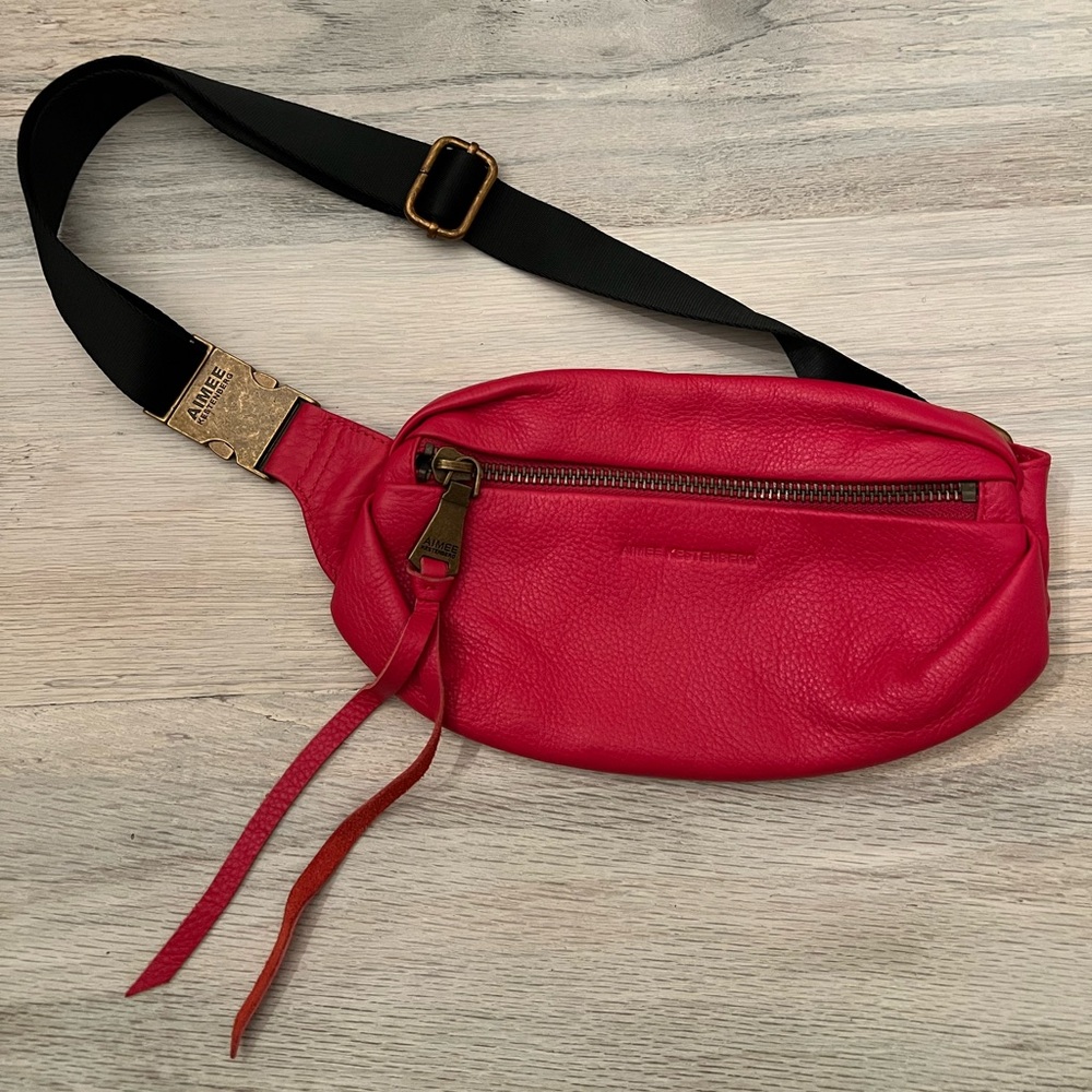 Aimee Kestenberg Women’s 100% Leather Red Milan Bum Bag Convertible